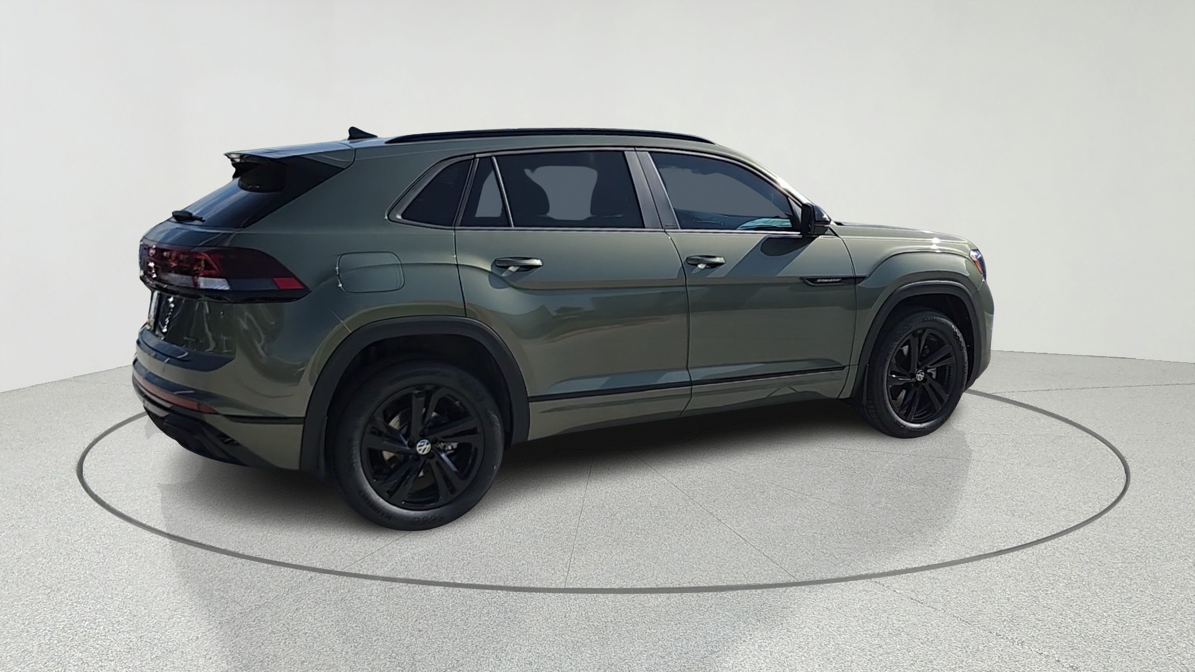 New Avocado Green Pearl 2026 Volkswagen Atlas Cross Sport 2.0T SEL