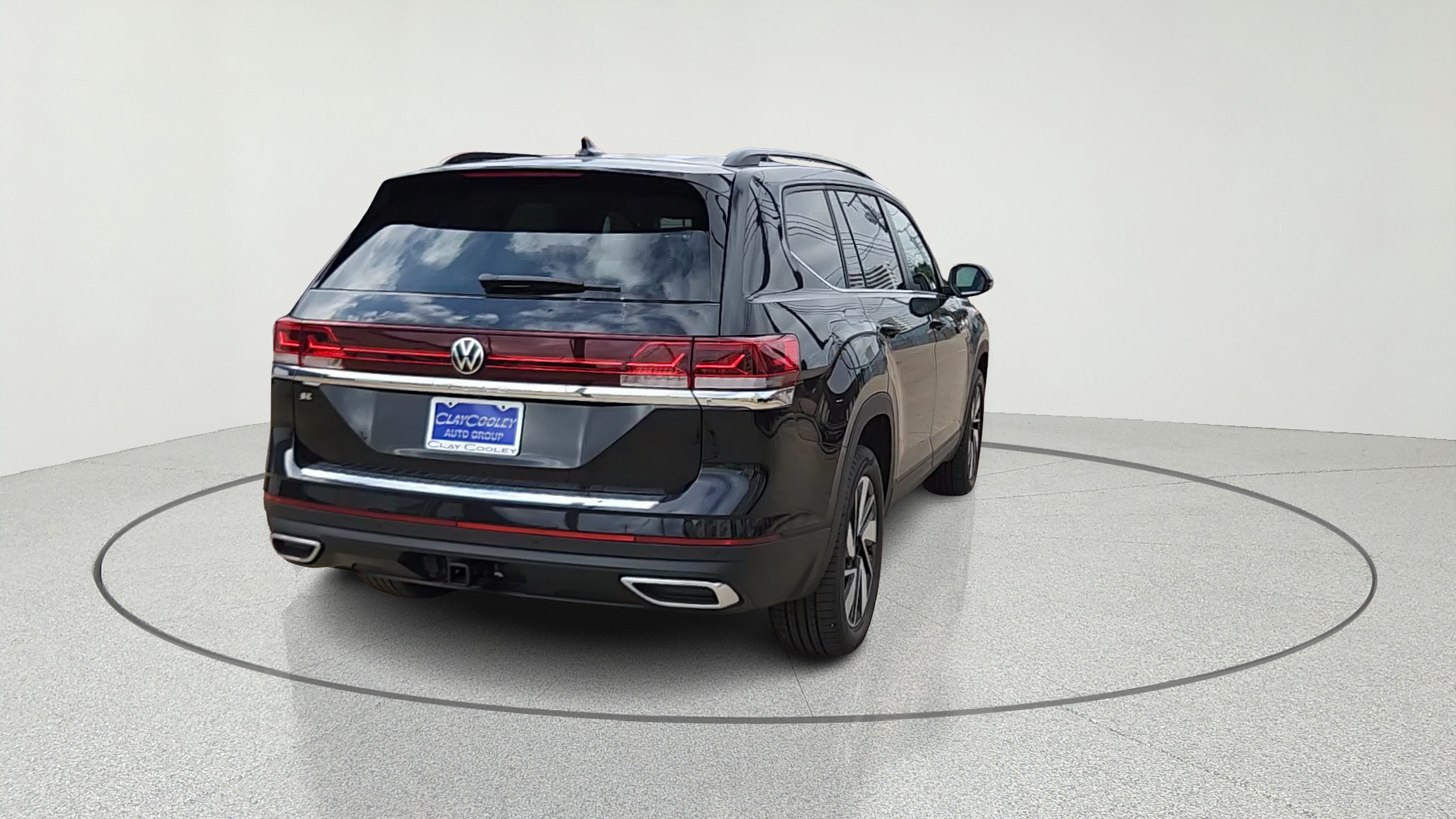 New Deep Black Pearl 2026 Volkswagen Atlas 2.0T SE w/Technology